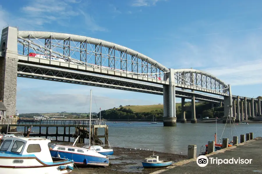 Saltash Waterside