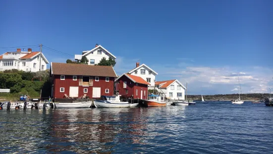 Gullholmens Gästhamn