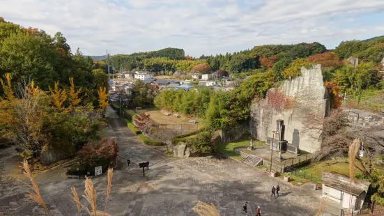 平和觀音石像