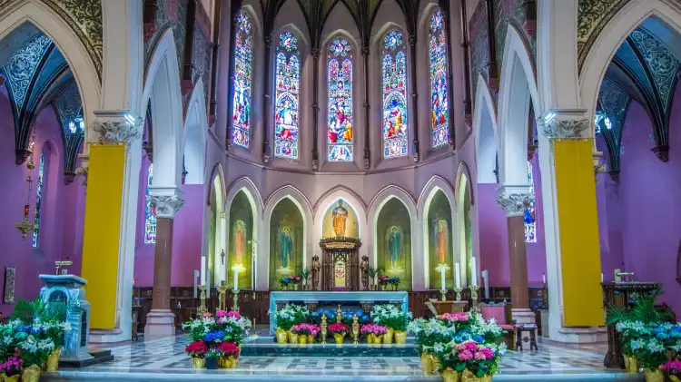 Hotels near St. Peter's Cathedral Basilica London, ON