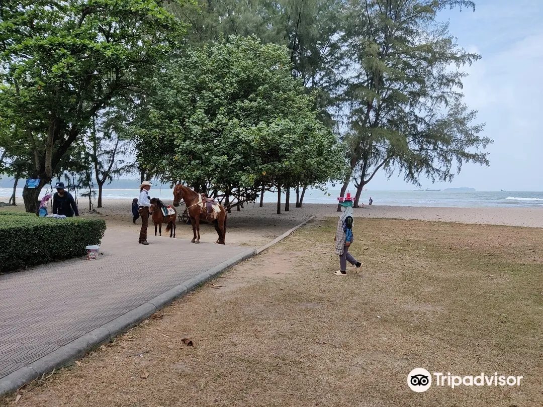 5_หาดสมิหลา