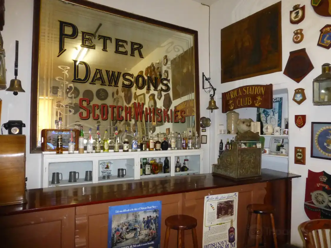 Hotels near Simon's Town Museum