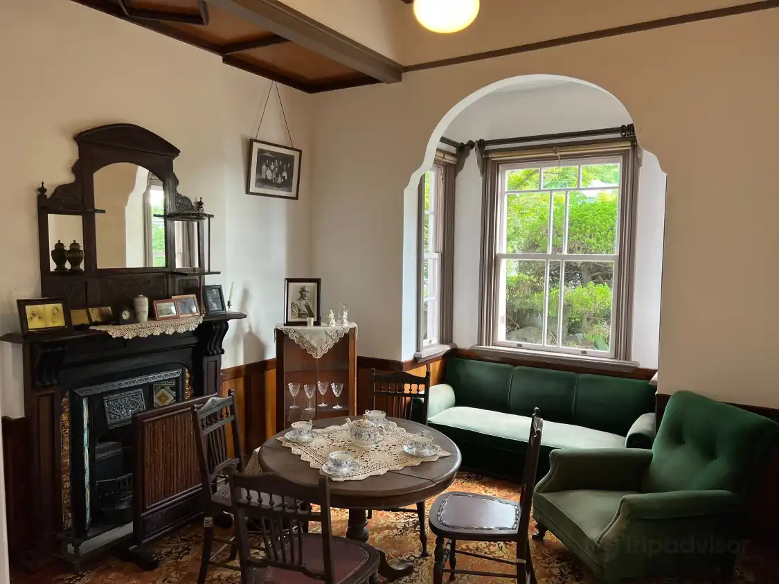 舊ウォーカー住宅附近的飯店