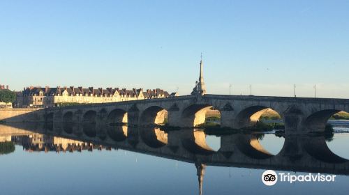 Pont Jacques-Gabriel