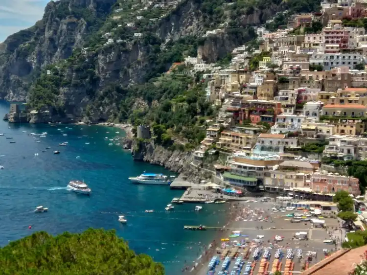 Hotels near Spiaggia Grande