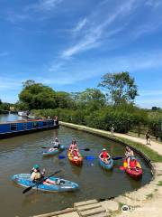 Thrupp Canoe and Kayak Hire Centre