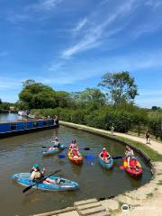 Thrupp Canoe and Kayak Hire