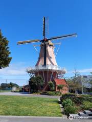 De Molen (windmill) Foxton