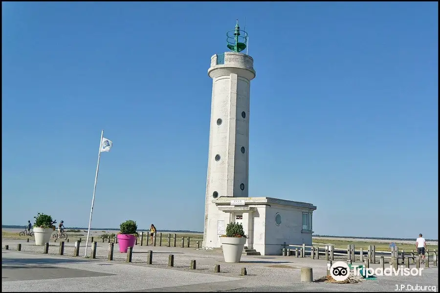 Phare du Hourdel