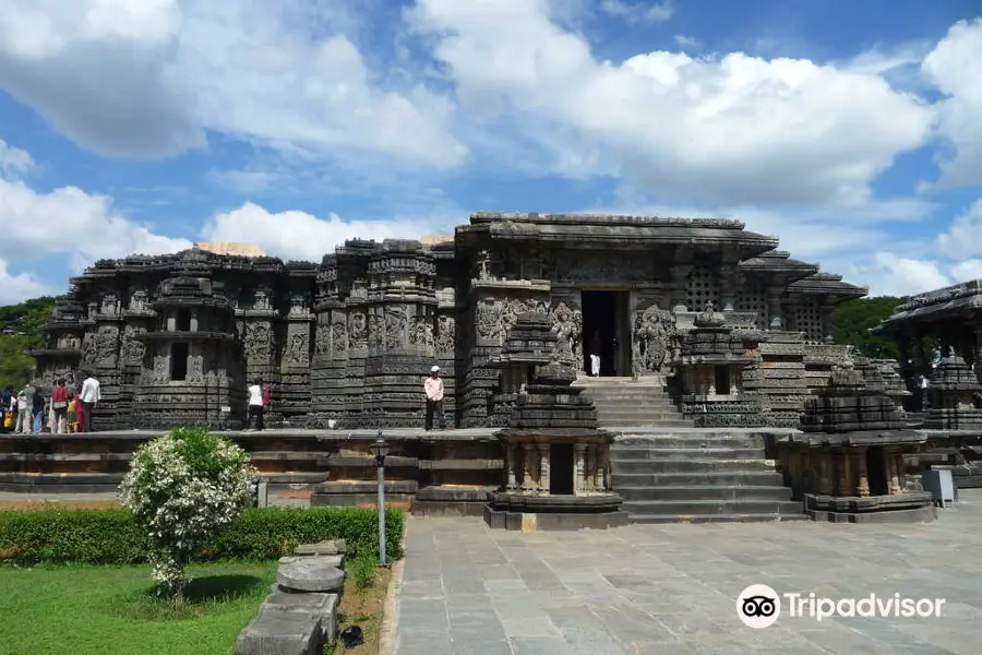 Hoysaleshwara Temple