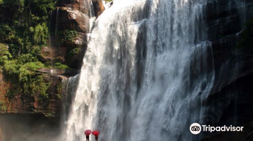 Chishui Waterfalls