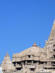 Shree Dwarkadhish Temple