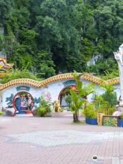 Ling Sen Tong Temple