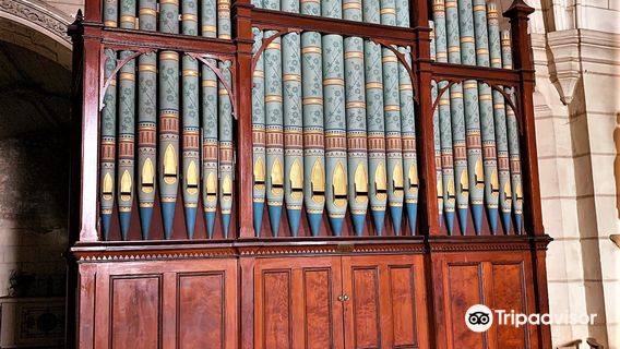 Eglise Notre Dame et St Jean Baptiste