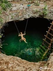 Cenote Calavera Tulum