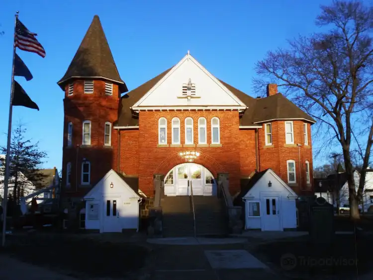 Hotel a Ingham County