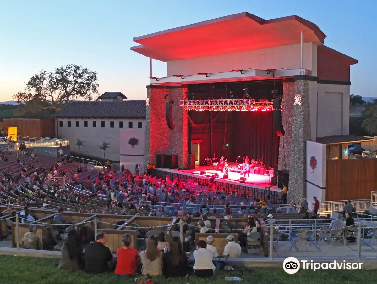 Vina Robles Amphitheatre & Box Office