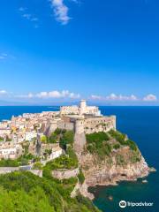 Castello Angioino-Aragonese