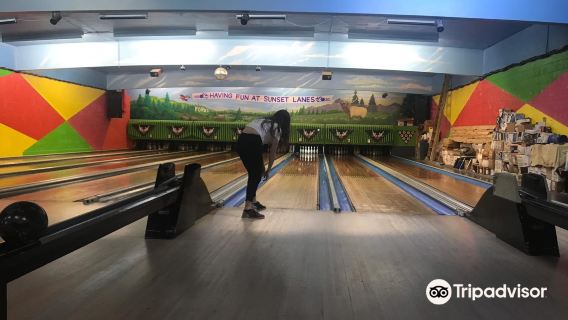 Sunset Lanes