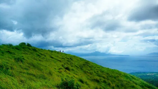 Mt. Gulugod Baboy Trail