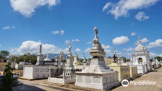 Cementerio De Granada
