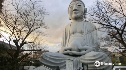 The Great Buddha at Hotei