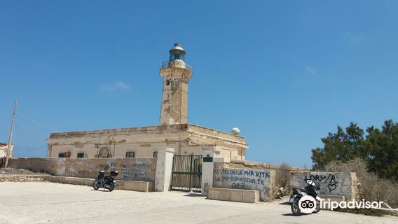 Faro di Capo Grecale my help