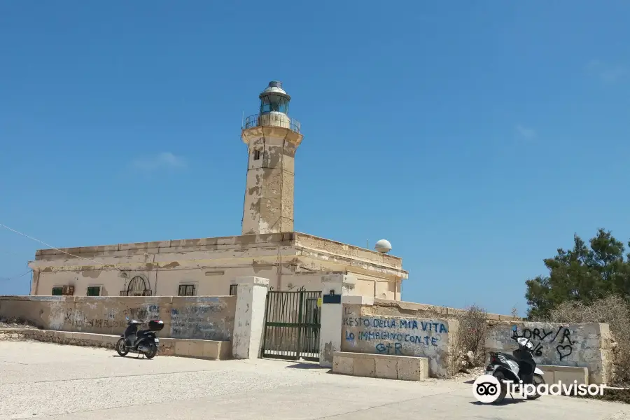 Faro di Capo Grecale