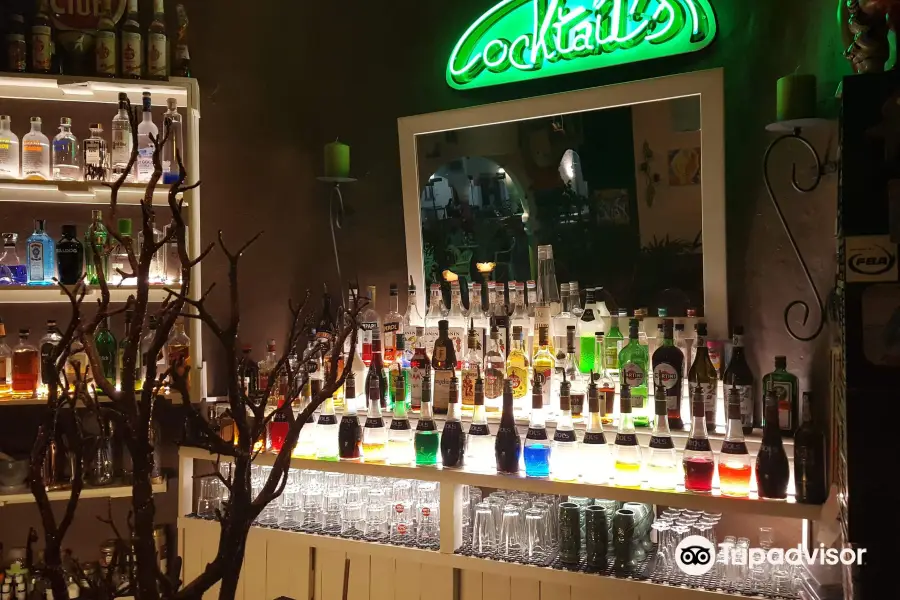 Bar Cocktail Garden