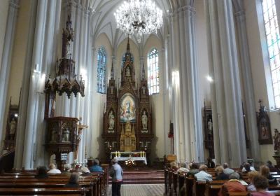 Église du Nom-de-Marie de Novi Sad