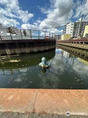 H. C. Andersen skulptur i havnen