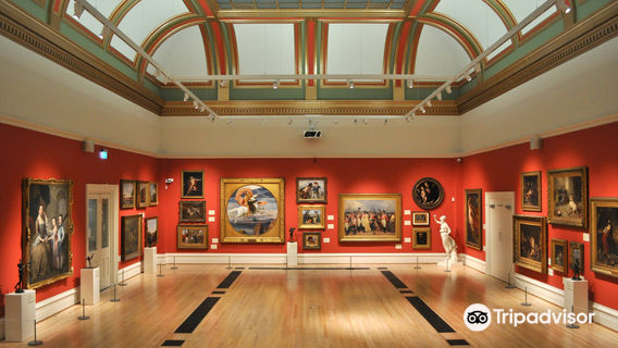 Leicester Museum and Art Gallery