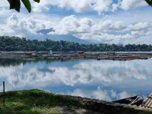 Sampaloc Lake