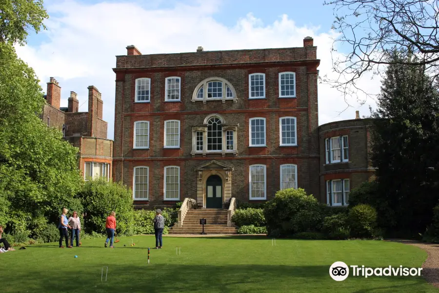 National Trust - Peckover House and Garden