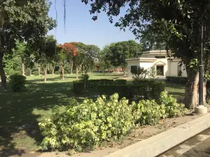 Jinnah Gardens