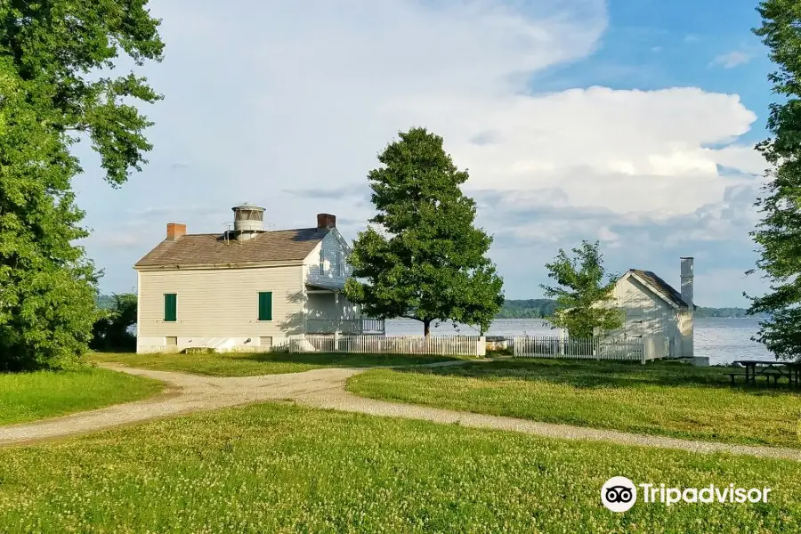 Jones Point Lighthouse