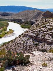 Hot Springs Canyon Trailhead-Hot Springs