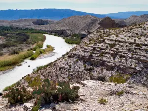 Hot Springs Canyon Trailhead-Hot Springs