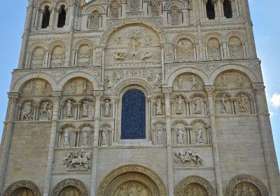 Catedral de San Pedro de Angulema