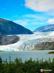 Mendenhall Glacier Visitor Center