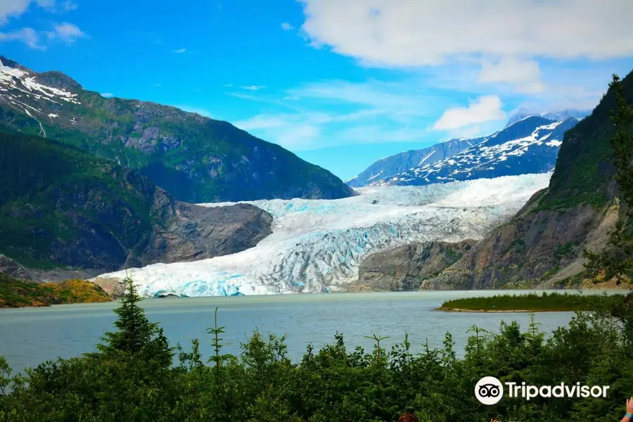 Mendenhall Glacier Visitor Center