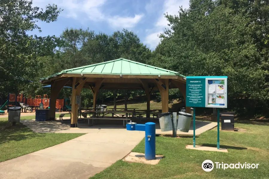 Bogan Park Community Recreation and Aquatic Center