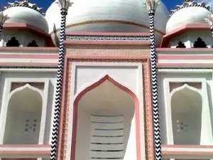 Banglar Taj Mahal