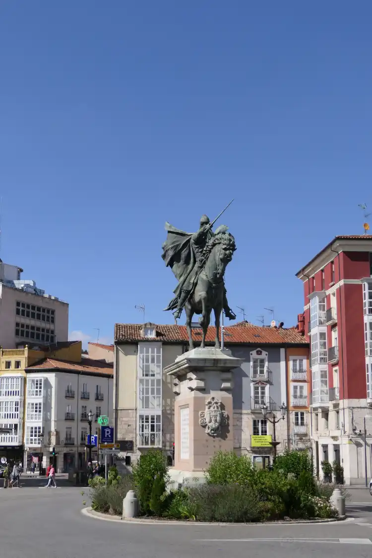 Hotels near Plaza del Mio Cid