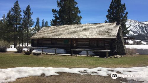 Mammoth Museum at the Hayden Cabin