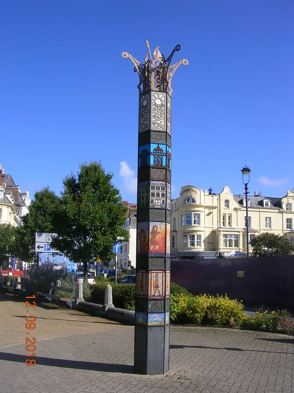 Hotels near Millenium Sculpture