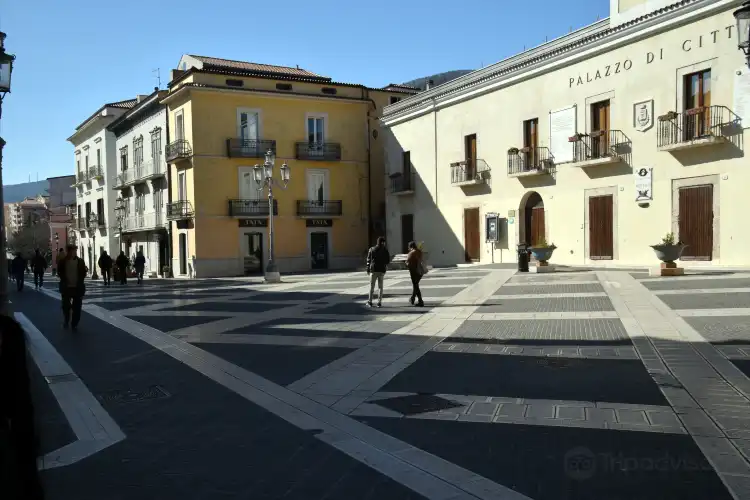 Hotels near Piazza dei Martiri