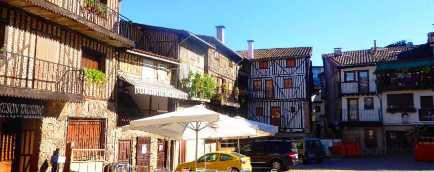 Plaza Mayor de Mogarraz