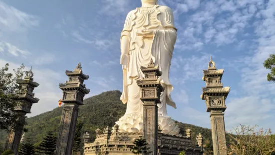 Tong Lam Lo Son Pagoda