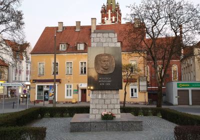 Pomnik Wojciecha Ketrzynskiego